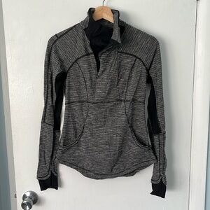 Women’s Lululemon pullover